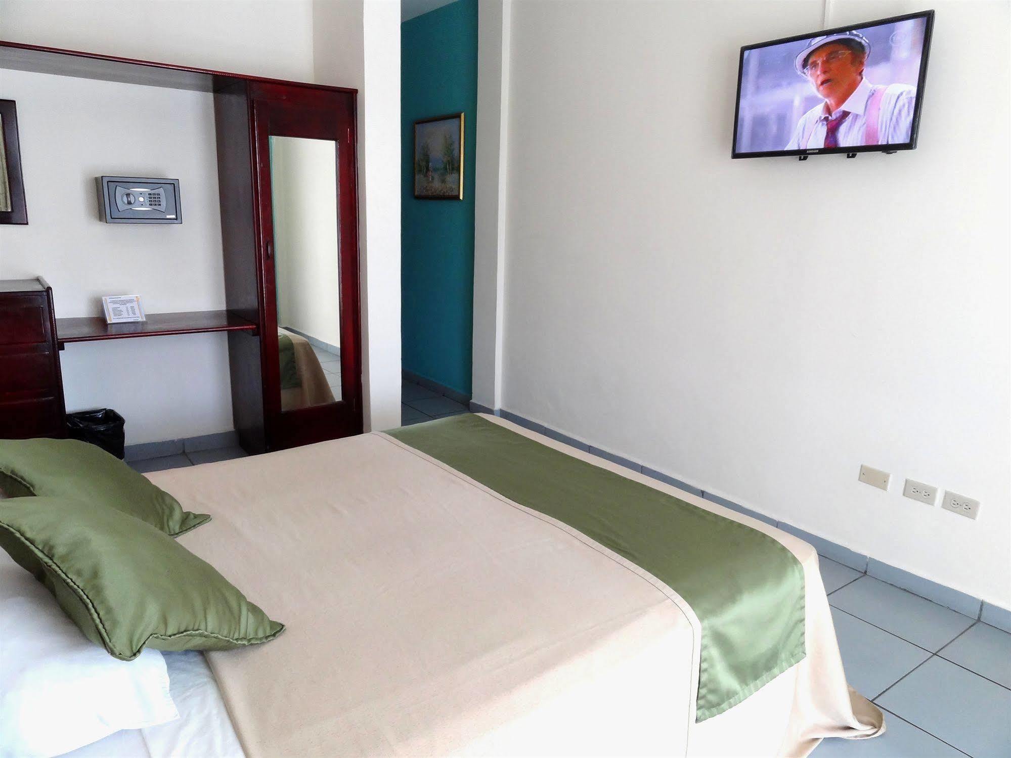 Hotel Costa Azul County Beach Puerto Cortes Exterior foto