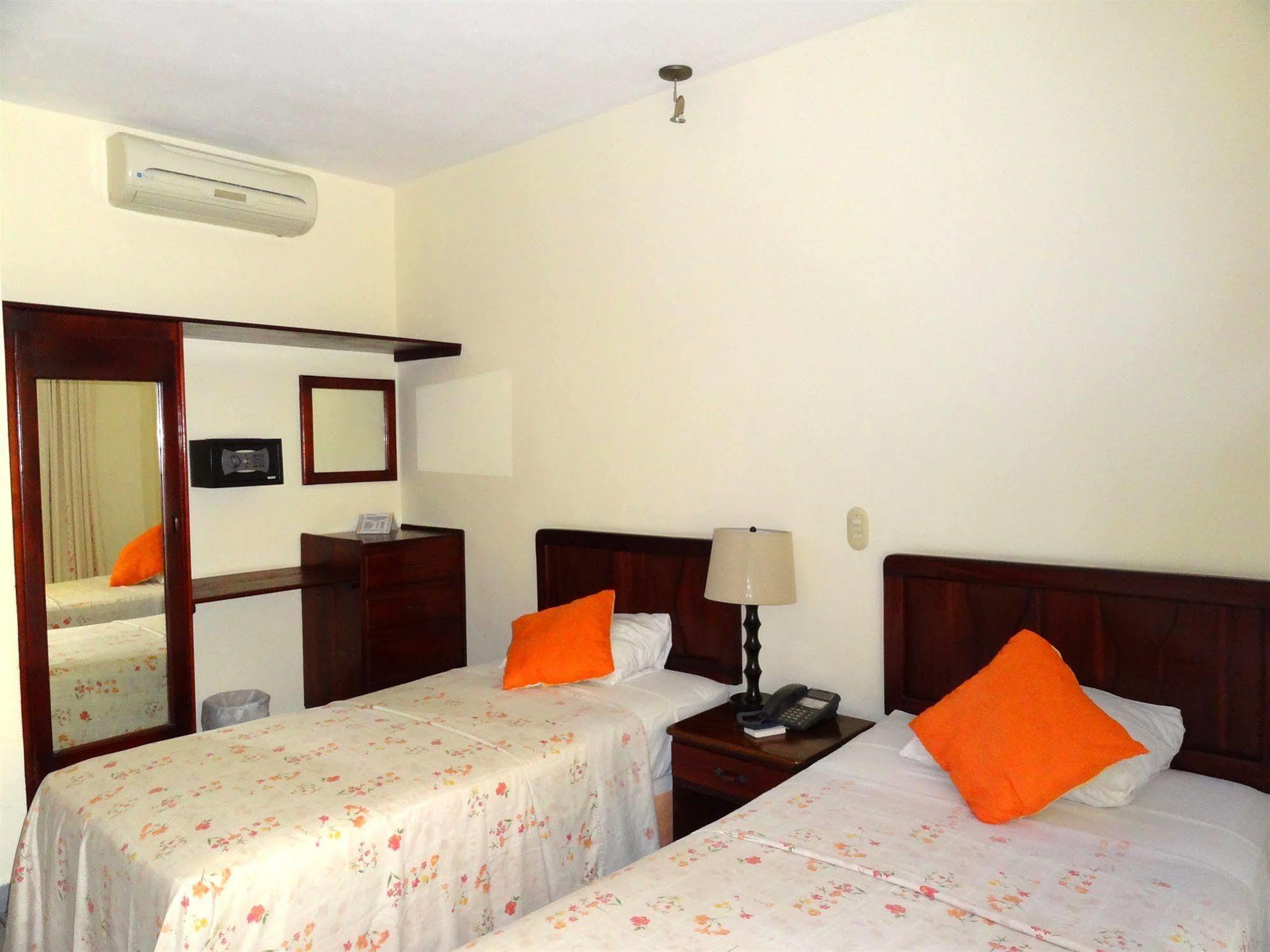 Hotel Costa Azul County Beach Puerto Cortes Exterior foto