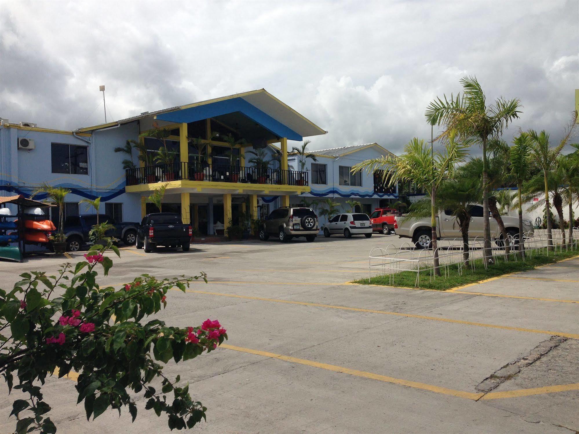 Hotel Costa Azul County Beach Puerto Cortes Exterior foto